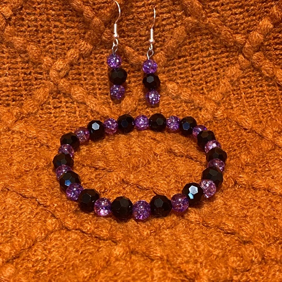 Elegant Purple Crackle and Black Faceted Beaded Jewelry Set - Picture 2 of 2